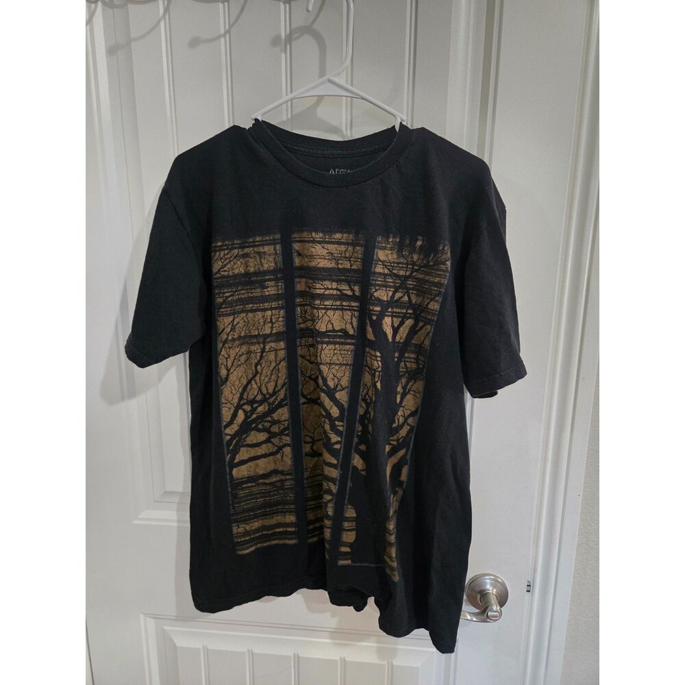 APT.9 Men’s XL Black Graphic T-Shirt Tree Window Print 100% Cotton Short Sleeve